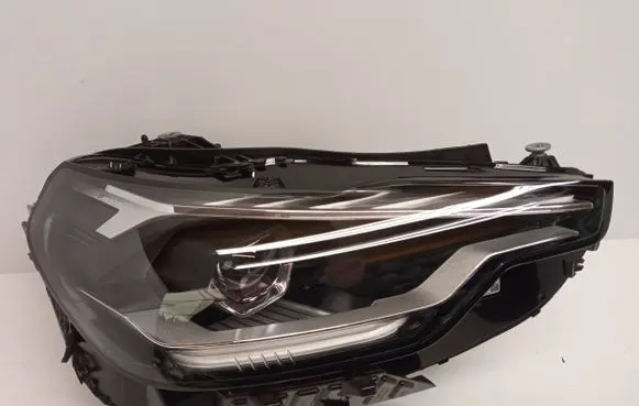 BMW 2 G42 Headlight/headlamp 5A320E608 MDE910761 MDE910762R