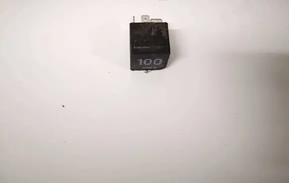 Skoda Roomster (5J) Other relay 7m0951253a 95vw10k705ca