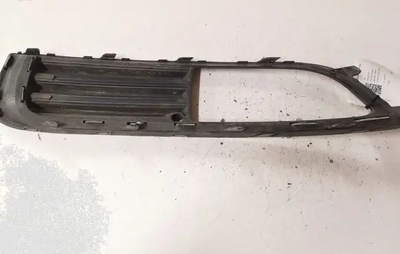 Opel Insignia A Front fog light trim/grill 903200024 13238371 551004542