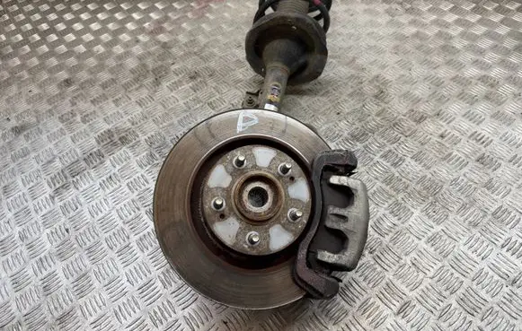 Peugeot 4007 Front wheel hub spindle knuckle