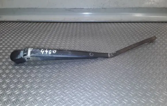 Suzuki Vitara (ET/TA) Rear wiper blade arm 