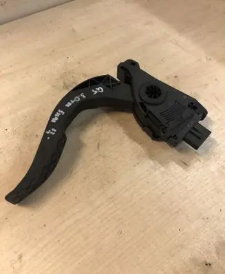 Audi Q5 SQ5 Accelerator throttle pedal 8K1723523A