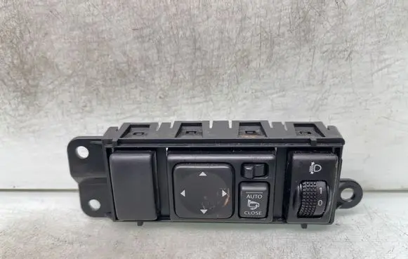 Nissan Juke I F15 Headlight level height control switch 25190bv80a S32161