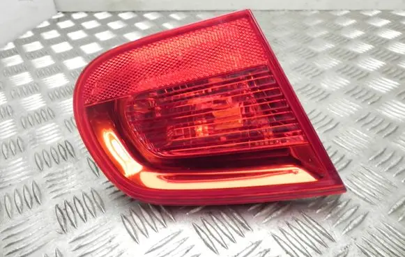 Volkswagen Scirocco Rear/tail lights 1Q0945093