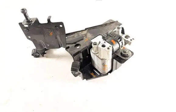 BMW 7 G70 Hybrid/electric vehicle battery fan 9871699 9873918 72514023