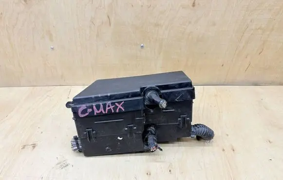Ford C-MAX II Fuse box set AV6T14A067AD 233037 E02345500