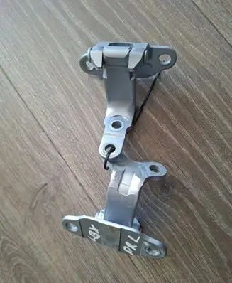 Lexus LBX Front door hinges set XXCS