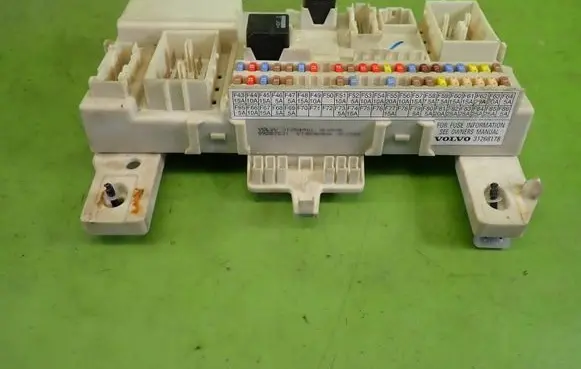 Volvo V50 Fuse box set 31268178