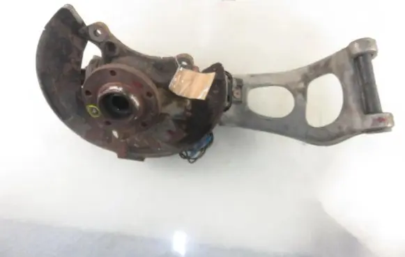 Citroen C5 Front wheel hub spindle knuckle