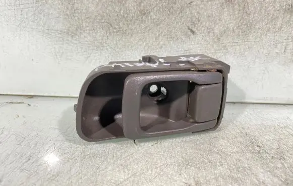 Nissan Patrol Y61 Rear door interior handle