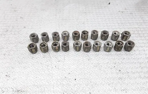 SsangYong Kyron Nuts/bolts 