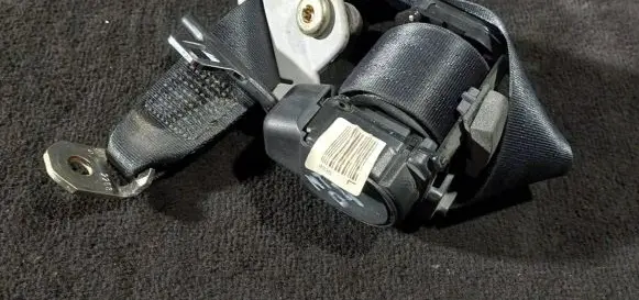 Mitsubishi Space Star Rear seatbelt 570522200F 010119 6090C