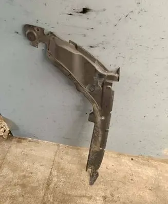 Jeep Grand Cherokee Radiator trim 55113792AB