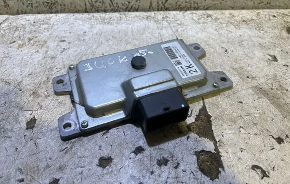 Nissan Juke I F15 Gearbox control unit/module EMU10021N EMU10021NA1