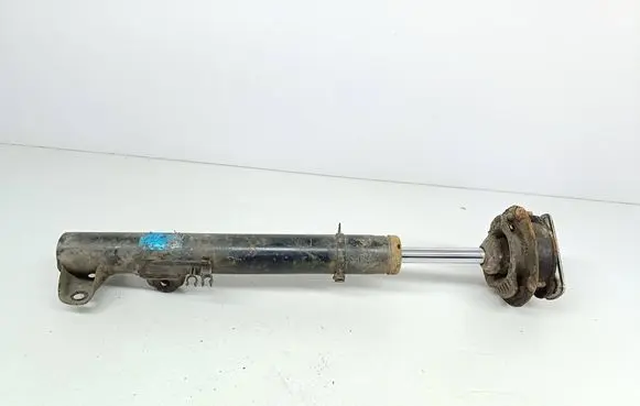 Mercedes-Benz C W203 Front shock absorber/damper 824904001