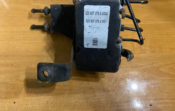 Volkswagen Fox ABS Pump 0265800468 5Z0907379A 5Z0907379A0004
