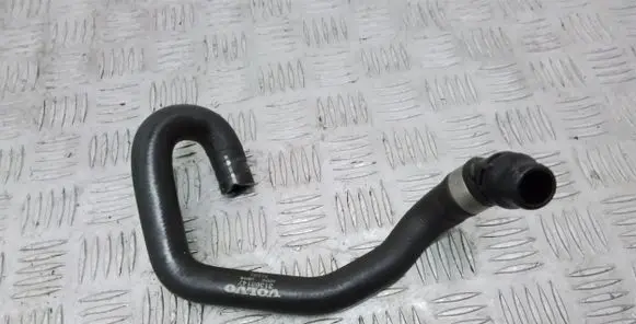 Volvo XC90 Engine coolant pipe/hose 31368147