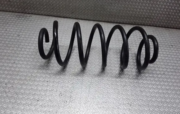 Toyota Yaris Rear coil spring