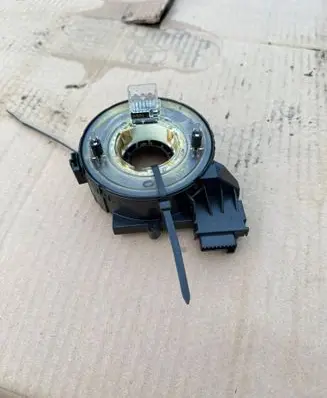 Skoda Octavia Mk2 (1Z) Airbag slip ring squib (SRS ring) 1K0959653C