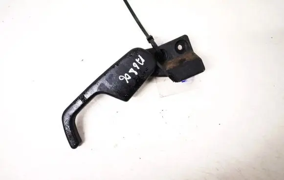 Volkswagen PASSAT B5 Engine bonnet (hood) release handle 3a0823533