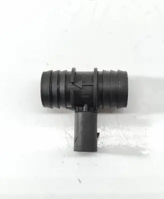 Mercedes-Benz E W212 Breather hose sensor A6510160030