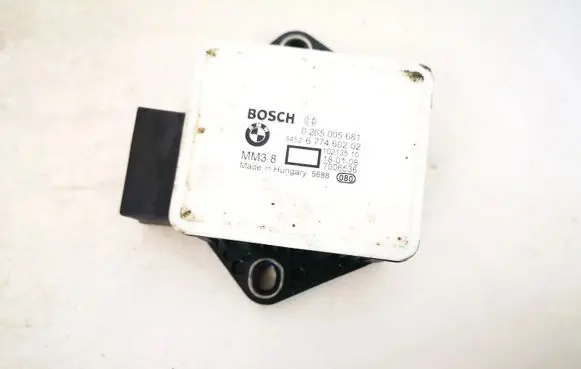 BMW 5 E60 E61 ESP acceleration yaw rate sensor 0265005681 34526774602-02