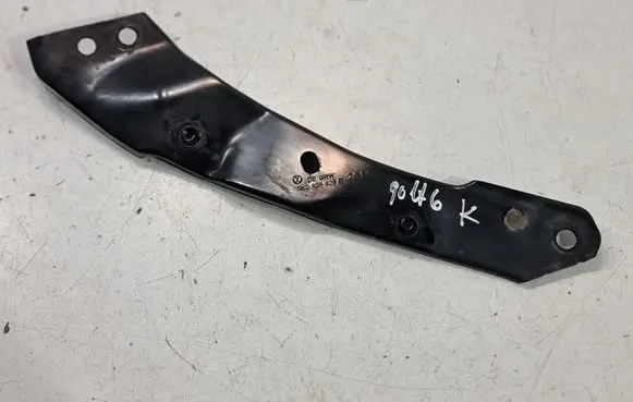 Volkswagen Golf VI Radiator support slam panel bracket 5K0806929B
