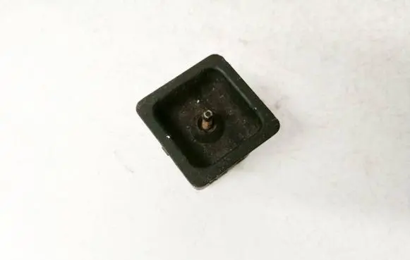 Mercedes-Benz 190 W201 Wing mirror switch 2018200610 003723-01