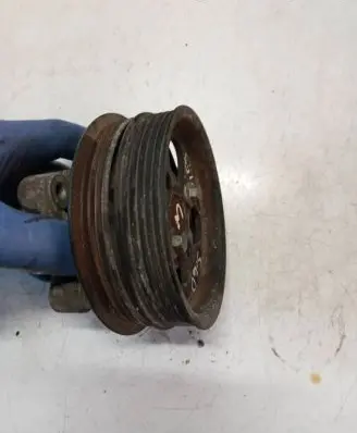 Volvo XC70 Belt tensioner pulley 31258133