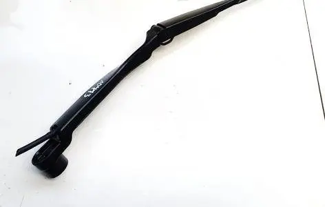 Mazda CX-30 Front wiper blade arm 