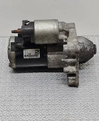 Peugeot 508 Starter motor 9663528880 M000T22471