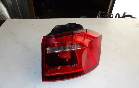 Volkswagen Golf VII Rear/tail lights 510945096S