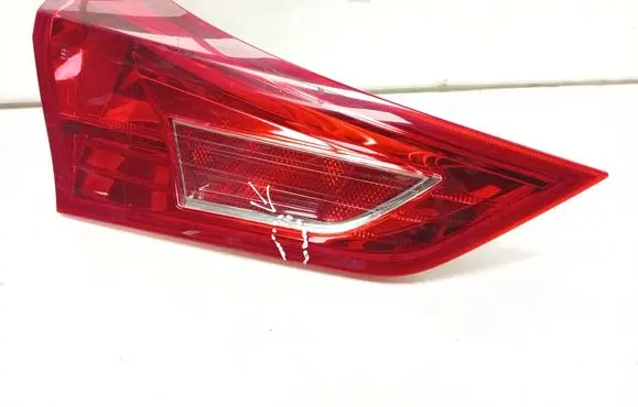 Toyota Auris E180 Tailgate rear/tail lights 02260 02-260
