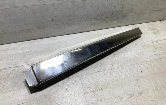 (B) pillar trim (top)