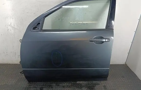 Mitsubishi Outlander Front door T12B