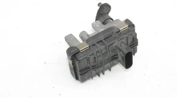 BMW 4 F32 F33 Turbo charger electric actuator 7978630120