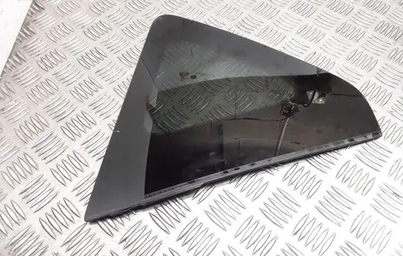 Toyota Verso Rear windscreen/windshield window 43R00101