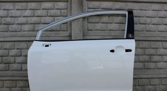 Toyota Corolla E210 E21 Front door 6700202550