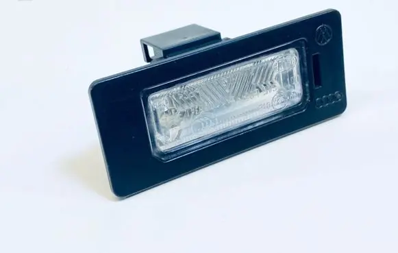 Audi A4 S4 B8 8K Number plate light 8T0943021
