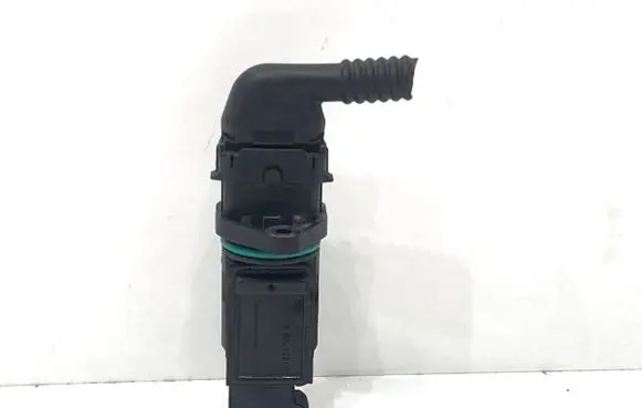 Volvo V70 Mass air flow meter 00C2G2066