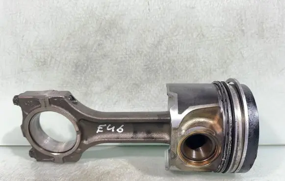 BMW 3 E46 Piston with connecting rod