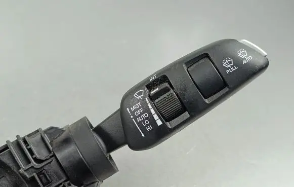 SsangYong Musso Indicator stalk 8591035130