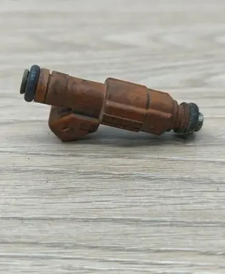 Volvo XC90 Fuel injector 9186340