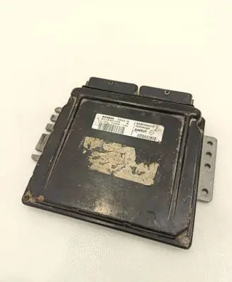 Renault Scenic I Engine control unit/module 8200124318 S118301104 8200080285
