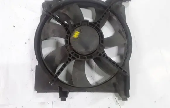 Hyundai Elantra Electric radiator cooling fan 253862D400 F00S3A2184