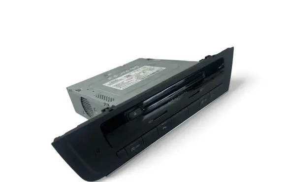 CD/DVD changer
