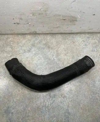 Maserati Ghibli Intercooler hose/pipe 670001350