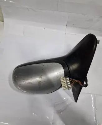 Peugeot 406 Front door electric wing mirror E2016013