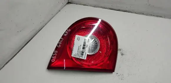 Volkswagen Golf V Tailgate rear/tail lights