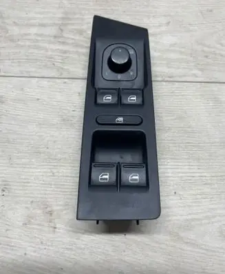 Volkswagen PASSAT B7 Electric window control switch 3AB857857A